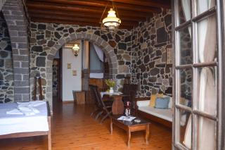 Liotridia Traditional Guesthouse Next to the Sea - 2