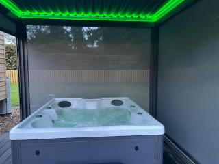 Hut in the hall - Bedale - 3