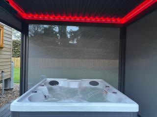 Hut in the hall - Bedale - 5