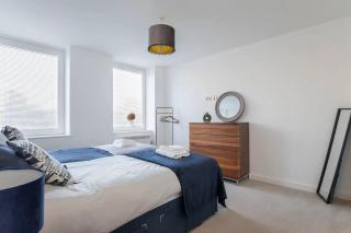 Comfortable Two-Bedroom Gloucestershire Retreat - 7