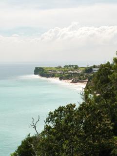 Stylish 2BR Villa - Close to Bingin Beach - 1
