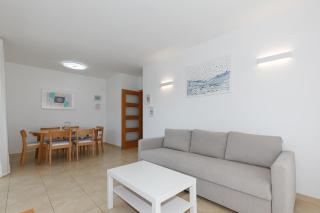 UHC ELS PINS APARTMENTS - 1