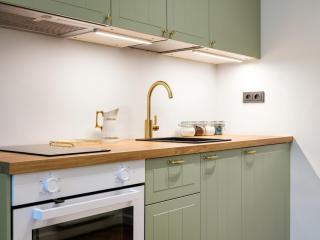 Quiet Courtyard Studio by Tyzenhauz - 9