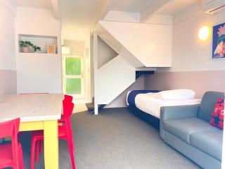 Mount Eden Motel - 6