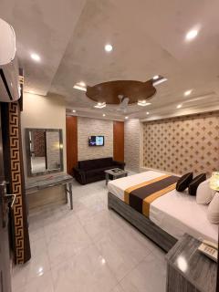 Gulberg Residency Hotel - 8