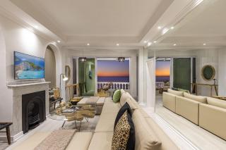 Clifton YOLO Spaces - Beachfront Duo Apartment - 7