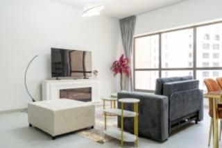 Nasma Luxury Stays - Jacuzzi Dreams 1 BR in Jumeirah - 4