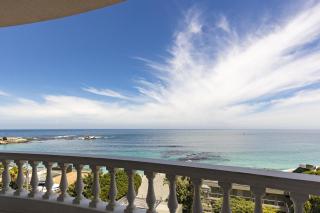 Clifton YOLO Spaces - Beachfront Duo Apartment - 3