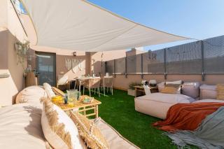 Penthouse with Private Terrace & Pool Access - 5