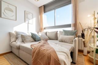 Penthouse with Private Terrace & Pool Access - 3