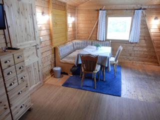 Romantic Wooden Lodge,Sauna,Schwimmteich,alleinstehend,absolut ruhig - Hessisch Oldendorf - 3