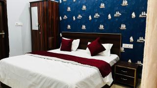 Collection O Sunrakh Road Crossway Formerly Shri Mukund Dham - 9