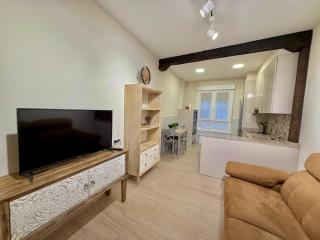 Itsasargi Home , en pleno casco antiguo de Bermeo - 1