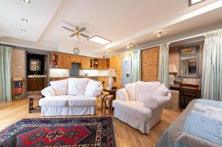 The Studio, Nantwich - 7