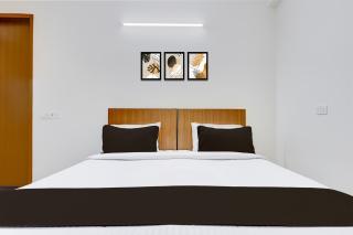 Hotel O Divine Stay - 3