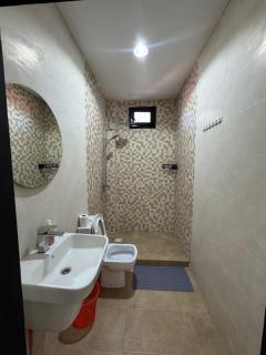 Luxury two Bedroom Apartment In A Great Location - 4