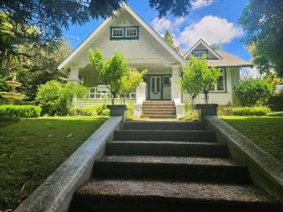 1920s Character Home & Private Garden Retreat - 3