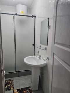 Вилла с видом на горы на побережье Иссык-Куля - 2