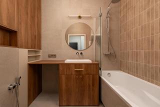 Luxury Apartment Near Center - 1