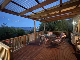 Amaroo Guest House - 0