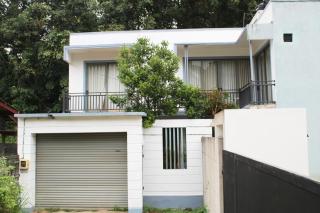 Holiday Home Kadawatha - Kadawatha - 2