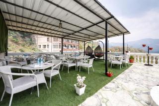 Budget Hotel Tara Regency Inn #Rooftop terrace #Near sankat mochan temple - 3