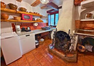 Casa Abadía de Banaguás - 2