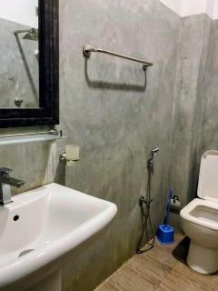 Hirun Beach Hotel - 2