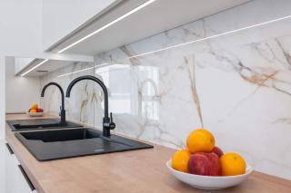 REAL Living by REFA Karlin 305 - 4