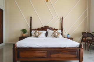 4BHK Villa with Indoor pool, Breakfast and Cook- Shambhala, Udaipur - 2