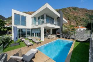 Premium villa on the Madalena seafrontBeachFront - 9
