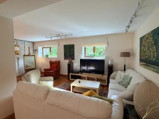 Spacious, independent apartment - 5