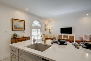 Le Malo Vacation Rental - 2