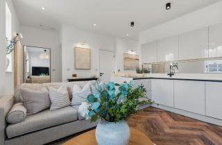 Stylish & Cosy Retreat Near The Peak District - 8