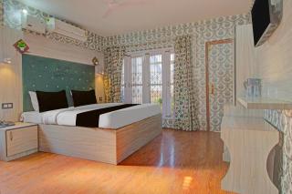 Collection O Kursoo Rajbagh Formerly Mid Valley Residency - 9