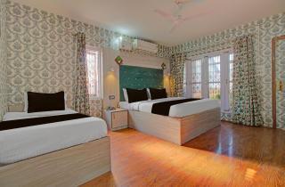 Collection O Kursoo Rajbagh Formerly Mid Valley Residency - 3