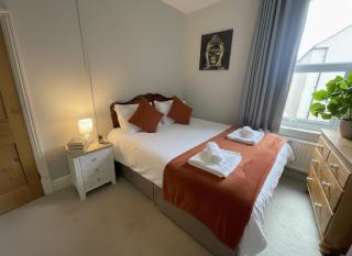 Large Beautiful Luxury City Centre Apartment on On Mill Rd - Walk to Station and City Centre - 7