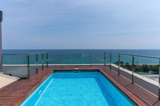 Rengle Horizonte Penthouse & Pool - 9