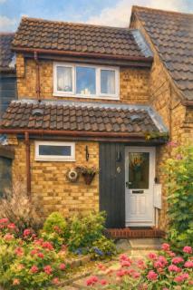 New, unique, tiny house with garden - 9