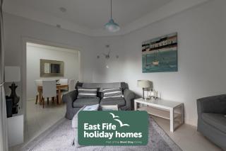 Bakers Close - Elie - 0