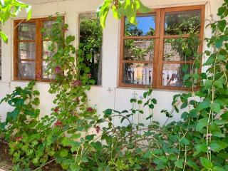 New House near Ovalle Trees and Large Patio - 3