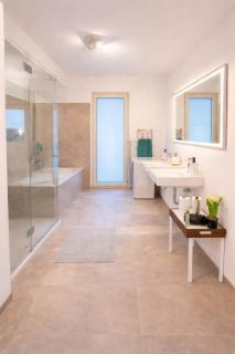 Danube Tower holiday - 4