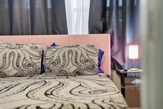 MERMAID HOUSE WITH POOL JACUZZI STEPS to SIESTA KEY BEACH - 2