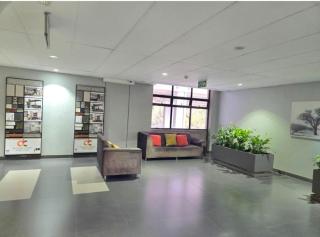 Bachelor in Hatfield - 5