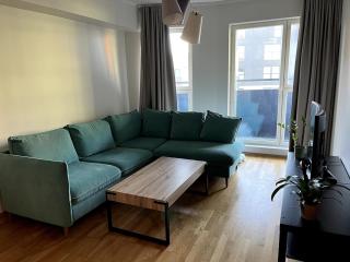 Cozy City Center Apt with Desk - Steps to Old Town - 0