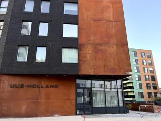 Cozy City Center Apt with Desk - Steps to Old Town - 1