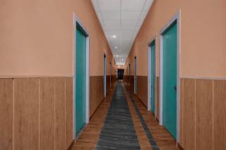 Collection O Jalukbari Bus Stand Formerly Velvet Stay - 3