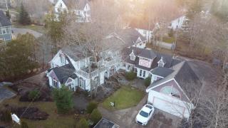 Gingerbread House Inn - We Are Open - Winter, Spring, Summer and Fall - 0