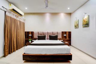 Townhouse Morbi Lalpar Formerly The Grand Vardhman - 1