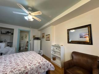 Gingerbread House Inn - We Are Open - Winter, Spring, Summer and Fall - 5